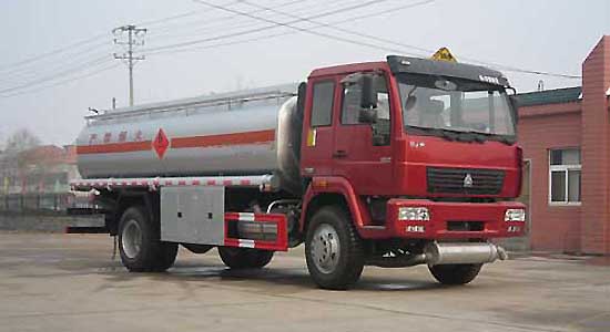 斯太爾單橋化工車(chē)