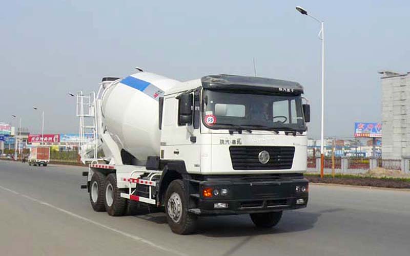 陜汽德龍水泥攪拌運(yùn)輸車