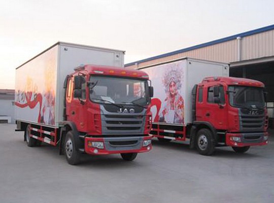 江淮亮劍流動(dòng)舞臺(tái)車