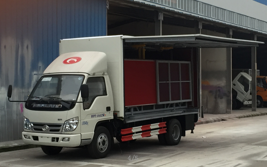 福田時(shí)代流動(dòng)舞臺(tái)車