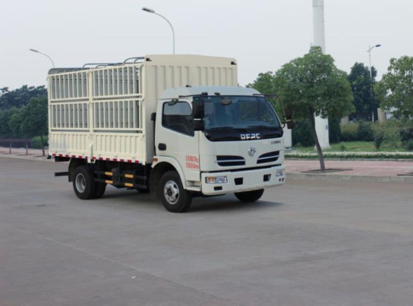 東風(fēng)倉柵式運輸車