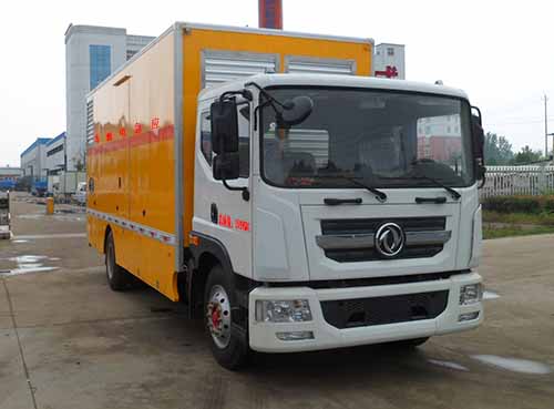 東風(fēng)牌電源車(chē)