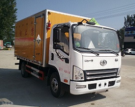 解放4.05米腐蝕物品運(yùn)輸車 